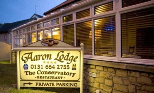 Aaron Lodge EDI Exterior photo